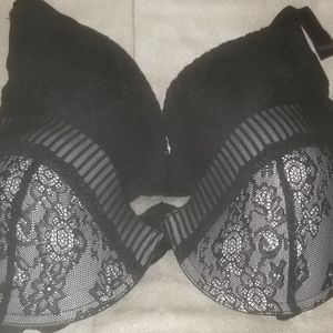 Bundle of two bras 38D